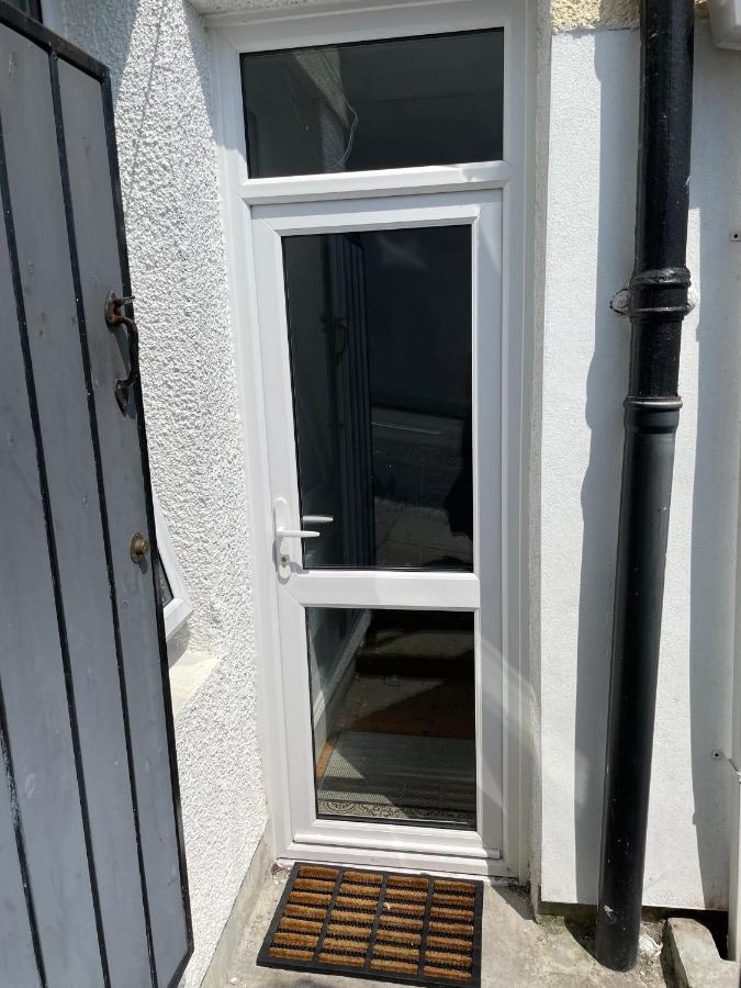 Great 2 bedroom flat Plymouth Eksteriør billede